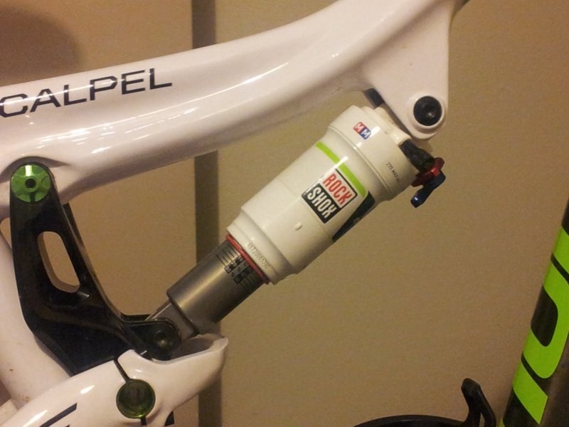rockshox monarch rt lockout
