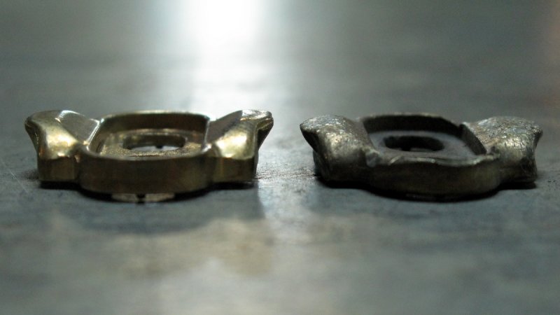 Crank Bros Cleats: Old 'v' New