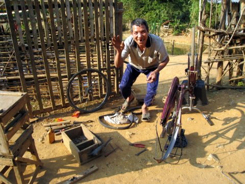 MTB'ing in Northern Vietnam - featuring SPECIALIZED spares! MTB'ing in Northern Vietnam - featuring SPECIALIZED spares!