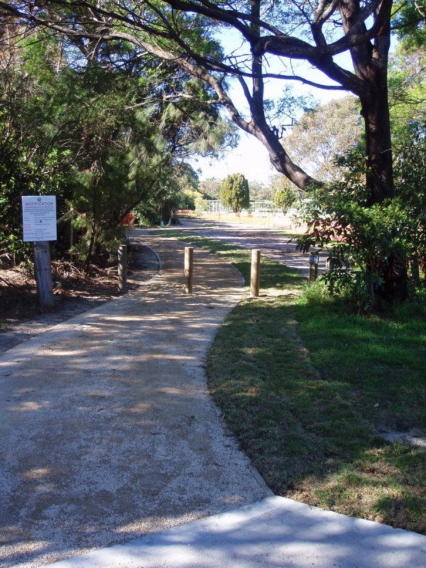 Kirkwood St Path