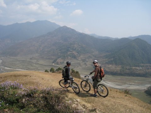 Nepal MTB - check those trails