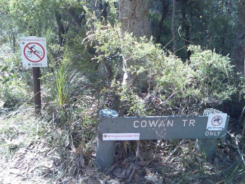 Entry to Cowan Track